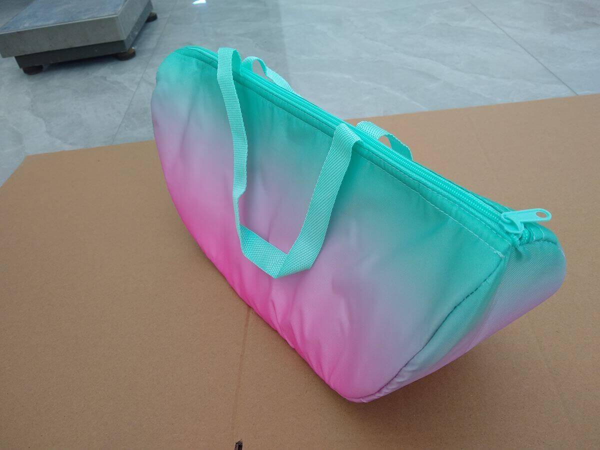 Cooler Bag Inspection — Gradient Print Banding Case Study