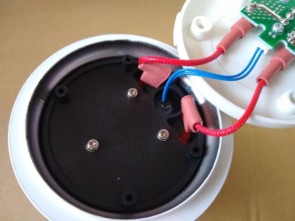 Internal wiring close-up — clean wire routing with proper insulation