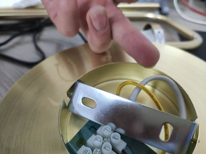 Electrical inspection in China: appearance and workmanship check on consumer electronics housing