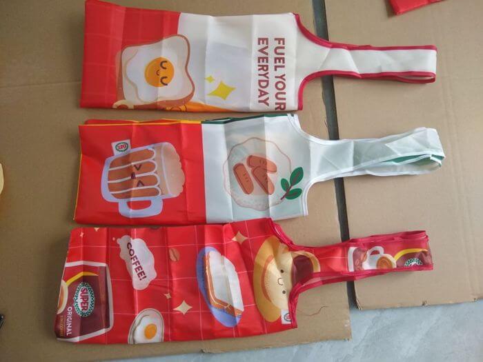 Bag inspection in China: fold and symmetry check on a finished bag