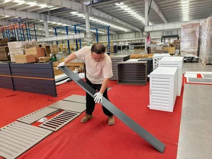 Building materials inspection in China: panel and profile strength test