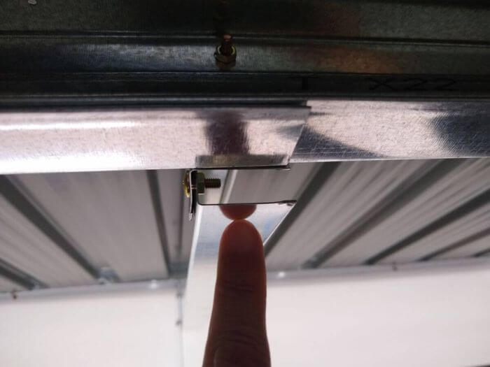 Furniture inspection in China: sharp point check on outdoor metal furniture