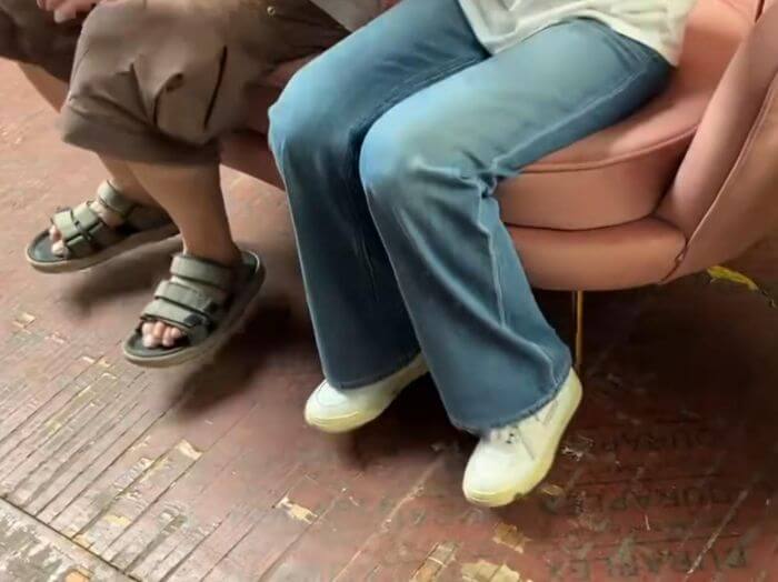Furniture inspection in China: sofa seat impact test