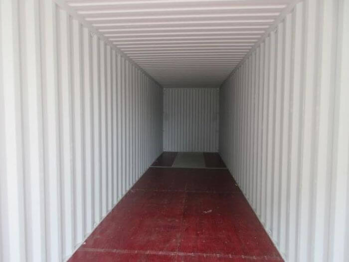 Loading check: container floor condition check for holes and moisture