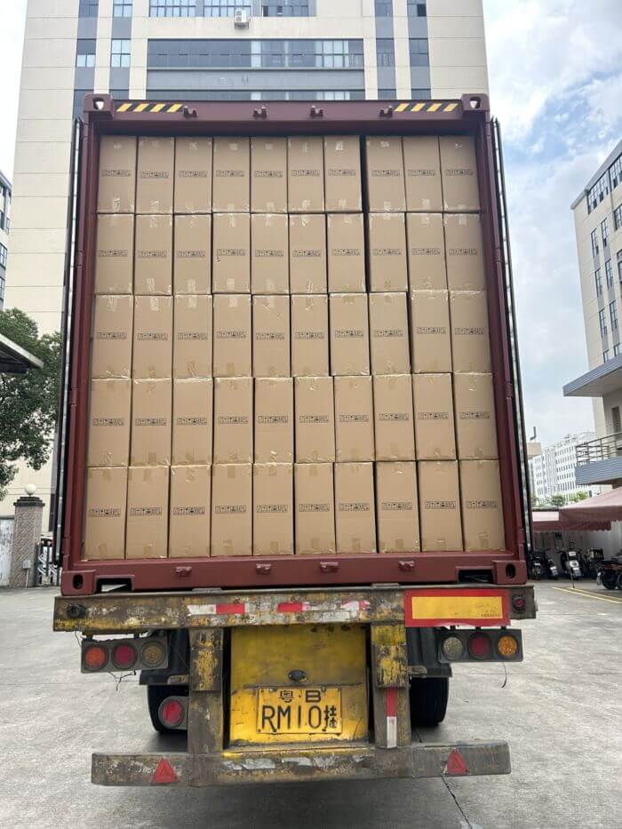 Container loading supervision: fully loaded container before securing