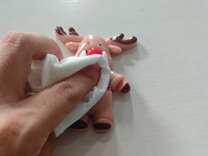 Initial Production Check: TPR squishy toy with printed pattern peeling off due to wrong ink type used by factory